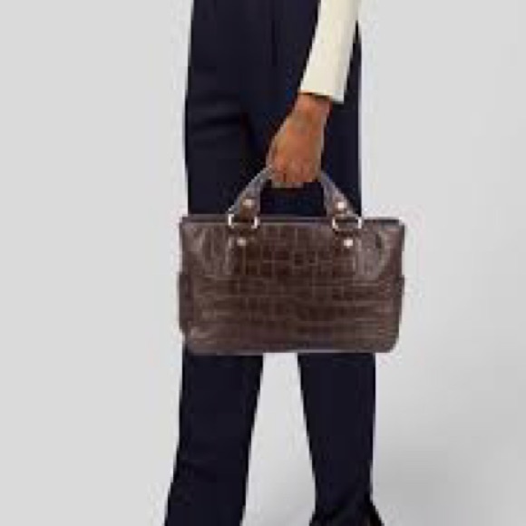 LIZ CLAIRBONE embossed faux croc satchel bag Dark Brown Crocodile Embossed Bag - Picture 5 of 16